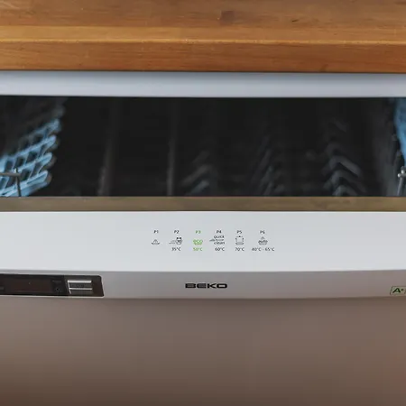 P&o Namyslowska 6c *